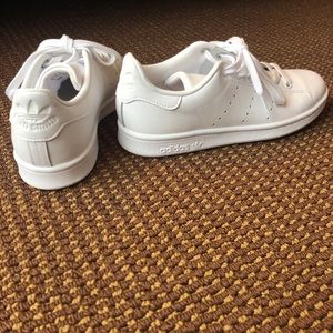 💓NEW LISTING💓 NEW Adidas Stan Smith Shoes